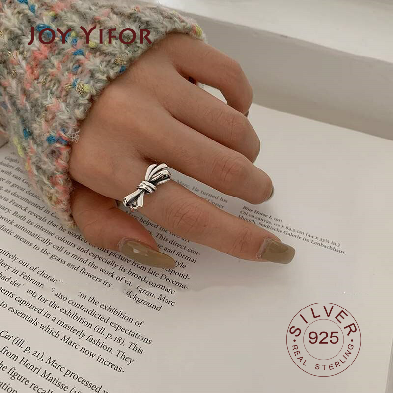 Tie Clip Silver - Anillos ajustables con lazo geométrico de
