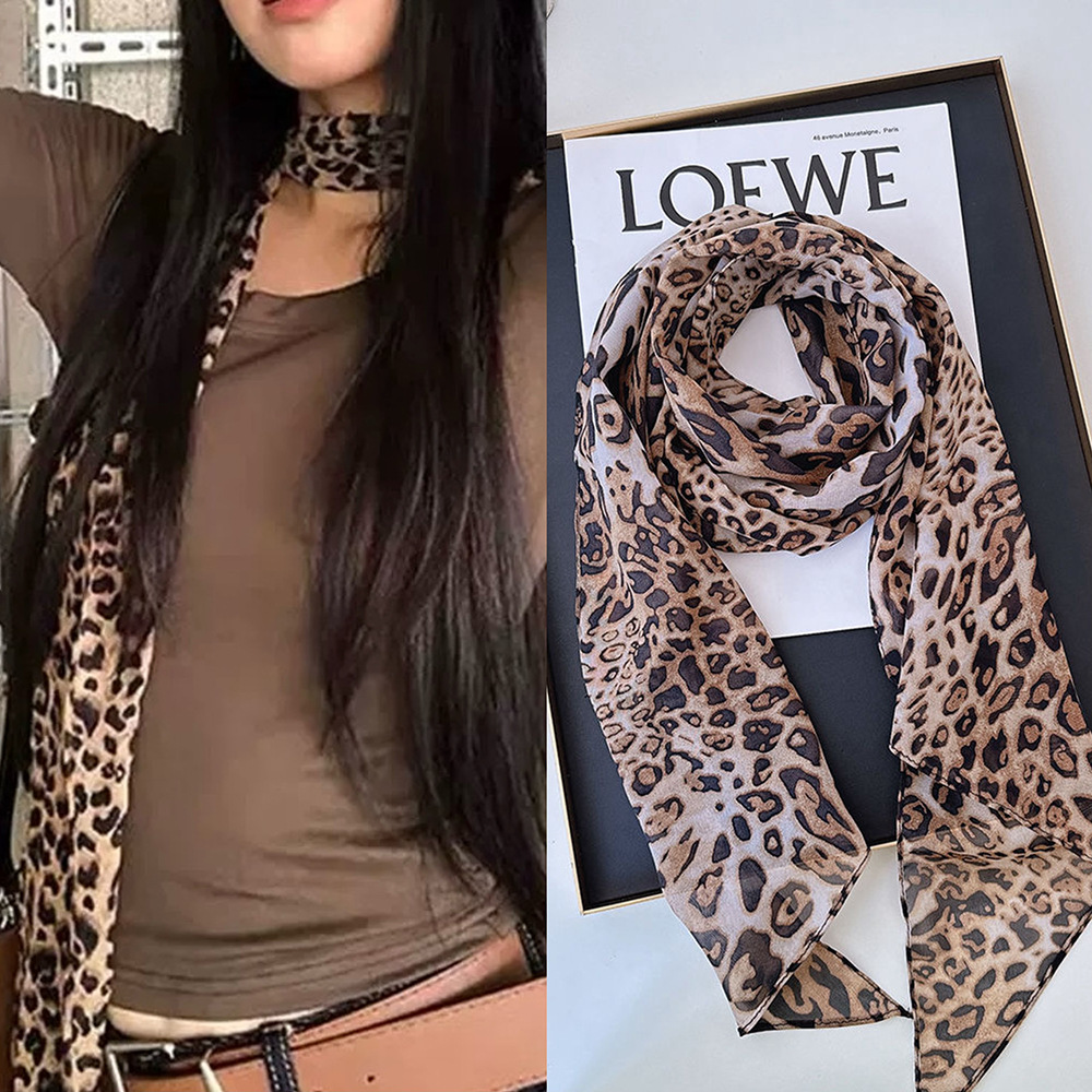 Bufanda de seda larga pequeña  - Silk Neck Scarf reseña y precio