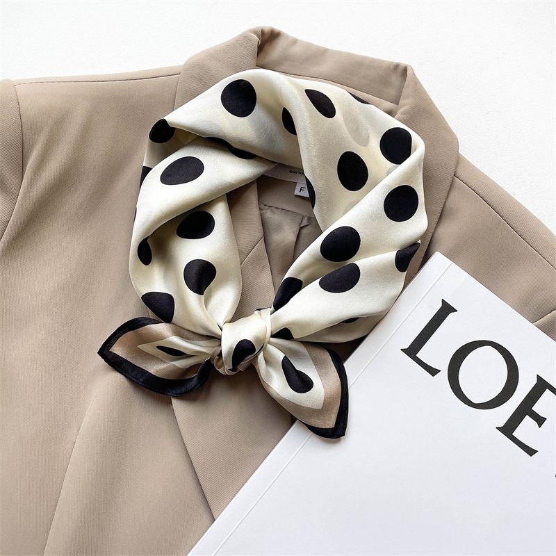 Bufanda de seda pura para muje - Ascot Neck Scarf reseña y precio
