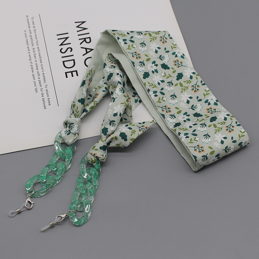 Bufanda de seda con estampado  - Silk Neck Scarf reseña y precio